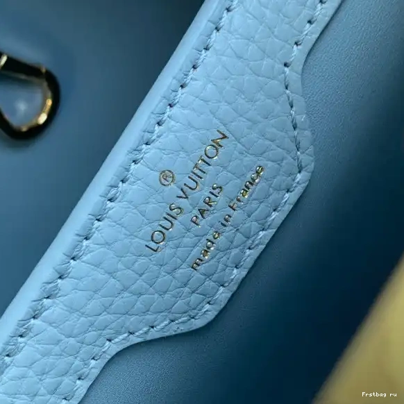 Frstbag ru VUITTON MM LOUIS CAPUCINES 0608